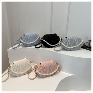 Clam Shape Shoulder Bag RM148