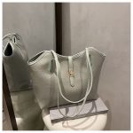 Beautiful & Most Demanding Tote Bag RM163 - Image 6